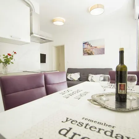 Apartman Neyra 3 Split Exterior photo